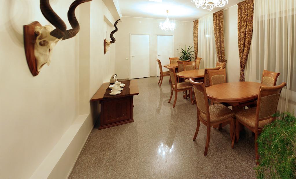 Luka Hotel Marijampole Luaran gambar