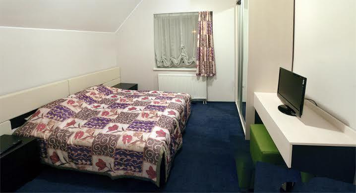 Luka Hotel Marijampole Luaran gambar